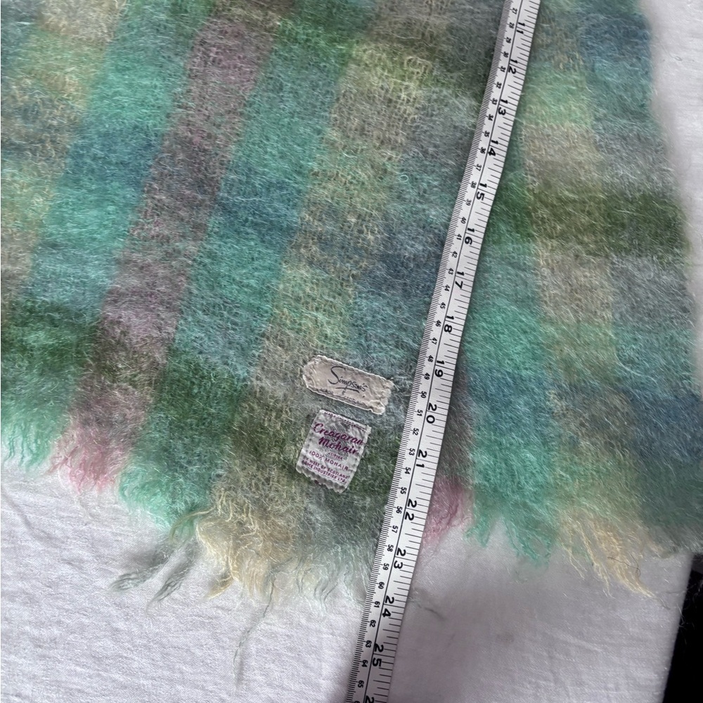 Vintage Simpsons Creagaran Mill 100% Mohair From Scotland Multicolour 46”x11” - Picture 6 of 10